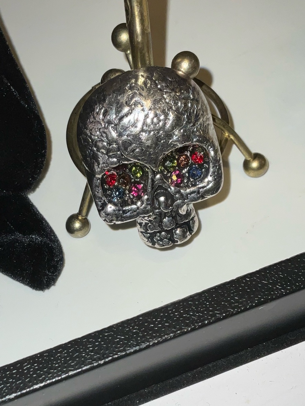 Y2K Gothic Rhinestone Skull Stretch Ring use as finger or scarf ring New UNISEX